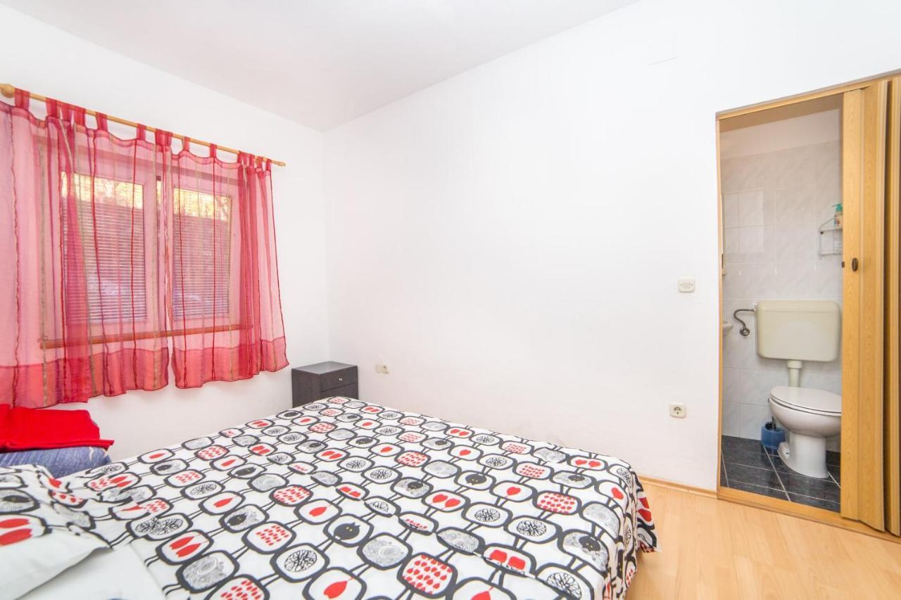 Apartment Jadranka Brist Bagian luar foto