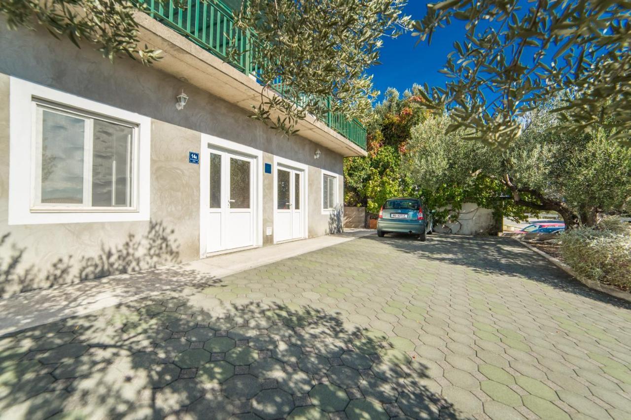 Apartment Jadranka Brist Bagian luar foto