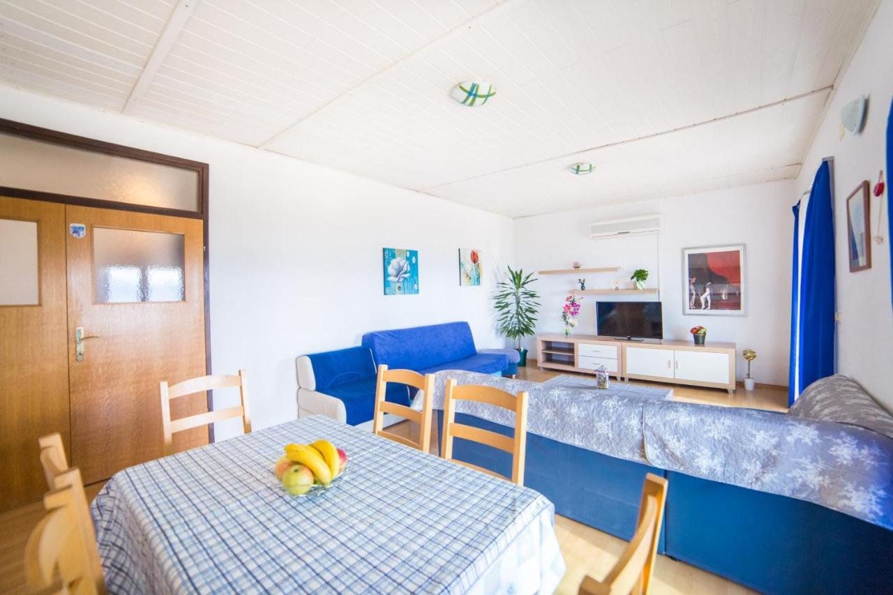 Apartment Jadranka Brist Bagian luar foto